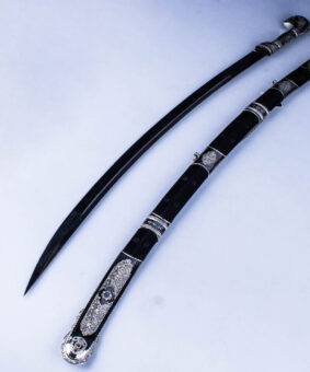 серебряная казачья шашка