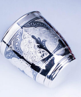 недорогой серебряный стакан