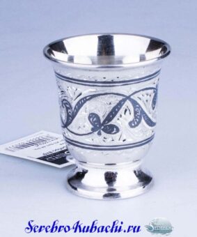 серебряная стопка для водки