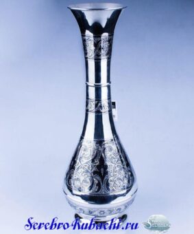 ваза из серебра