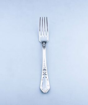 Столовая серебряная вилка 7 столовая серебряная вилка